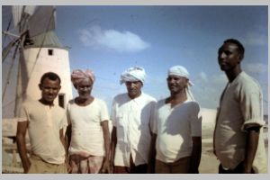 25 Araber vid salin-kvarn i Aden.JPG